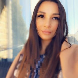 Model - Monica_Bellucci heels