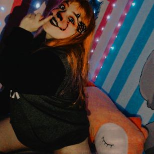 Model - waifumochi_chan COSPLAY latina