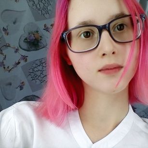 Model - Amomira dance