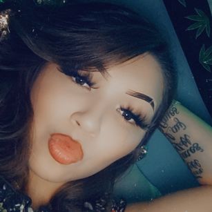 Model - BabygirlLee02 customcontent