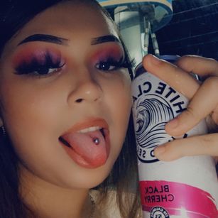 Model - BabygirlLee02 FetishFriendly