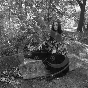 Model - Casey Anne Moon kink