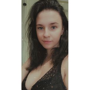 Model - SweetBaby ambitious