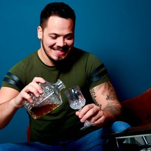 Model - ZackConnor cum