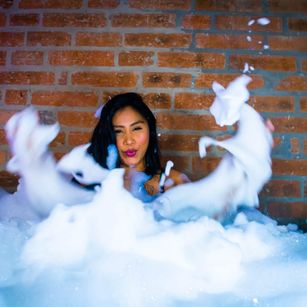 Model - Pocahonta_s dildo