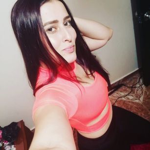 Model - Valentina Lopez fetish