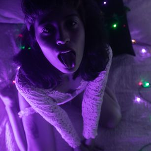 Model - MischaAdams deepthroat