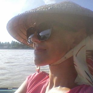 Model - Lady Thania classy