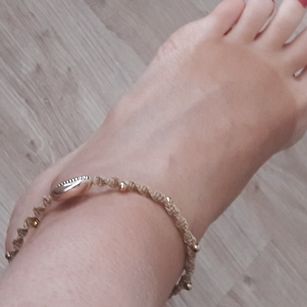 Model - Lady Thania mature