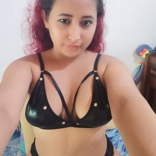 Model - zilena ortiz squirt