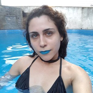 Model - Lori Lago girlfriend