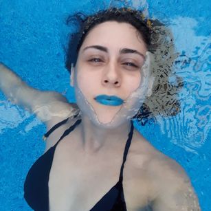 Model - Lori Lago italian