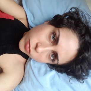 Model - Lori Lago italian