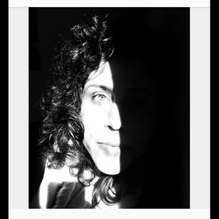 Model - Lori Lago sex