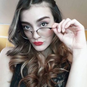 Model - Leslycat deep