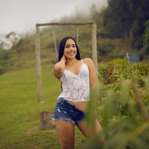 Model - kristenJones joi