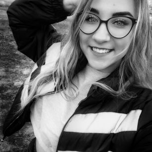 Model - Regina Dreamer sloppy