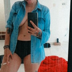 Model - ElektraGamer squirt