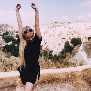 Model - AppleBrandy roleplay