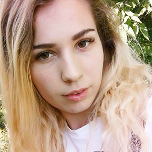 Model - CutieValeria cut