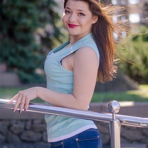 Model - Warm Anetta 3