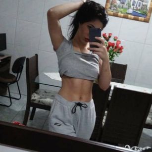 Model - Andressa Ferreira delicia