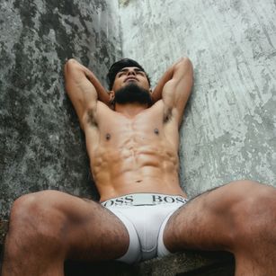 Model - Kenji athletic