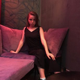 Model - Gentle_Chamomile show