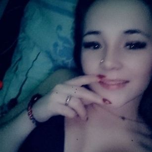 Model - Tanya attractive