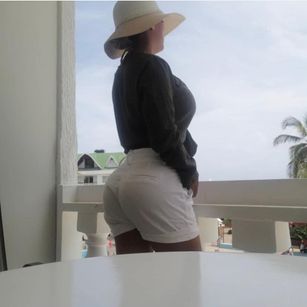 Model - MalorieVega roleplay