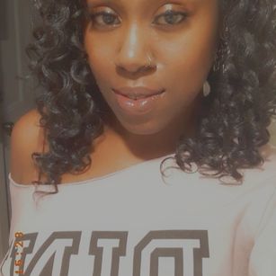 Model - Rhonda PM dildo