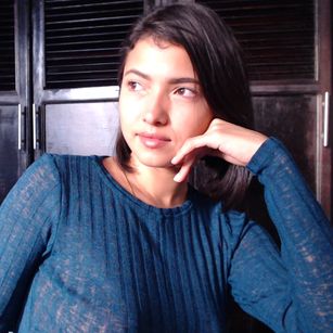 Model - Miss Diamond tease