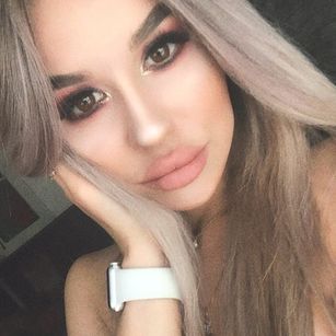 Model - ChellysLove twerk