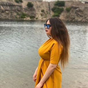 Model - viktoria_secret dress