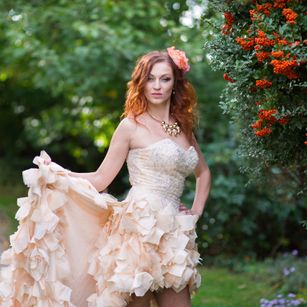 Model - PrettyQueen35 dance