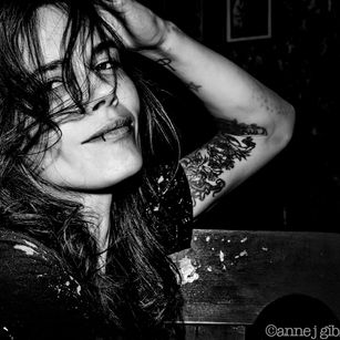 Model - MistressHeatherC 1