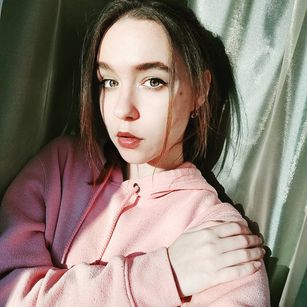 Model - Hanna Margaret younggirl