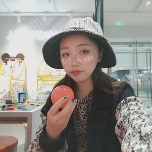 Model - yangyang Rule