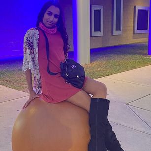 Model - ZAZA ZARIAA groobygirl