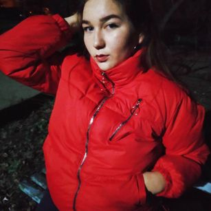 Model - Fire girl bigboobs