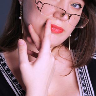 Model - AbigailCox milf