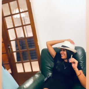 Model - Daphne girlfriend