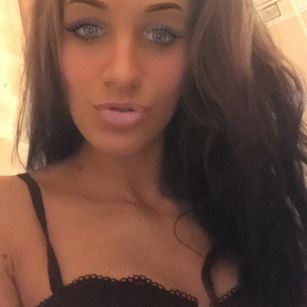 Model - SofiaBb teen