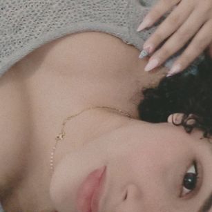 Model - kamillwebb squirt