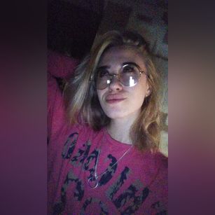 Model - Alinka_Malinka striptease