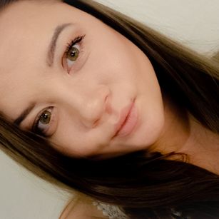 Model - Vikitty nipples