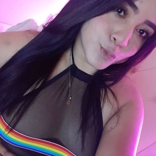 Model - Abil Rose feet