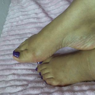 Model - roxanne queen latina