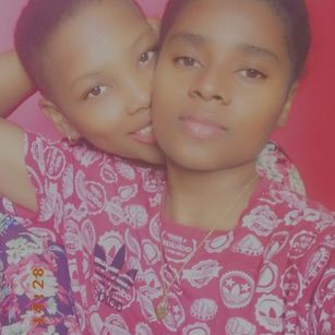 Model - Kristen And Stella toys