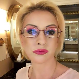 Model - EveHellPornStar DistanceDate